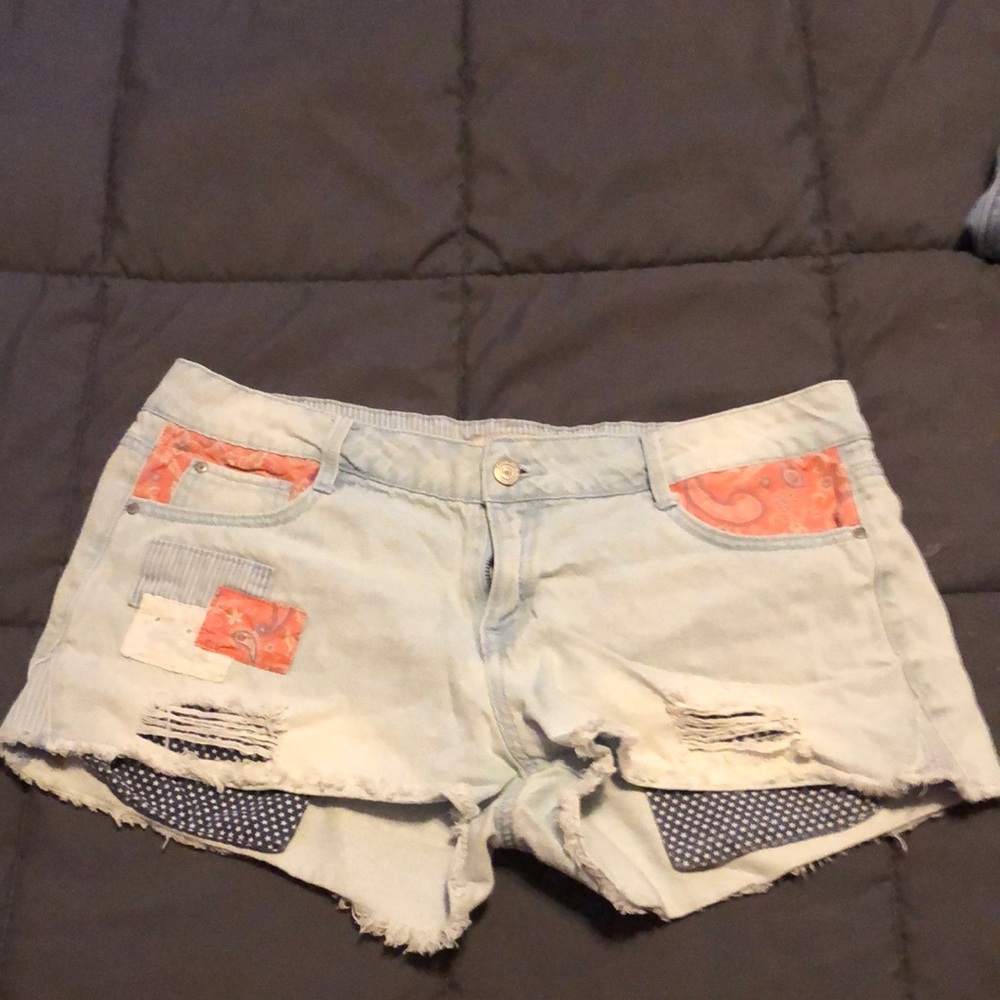 Ripped patchwork Jean shorts